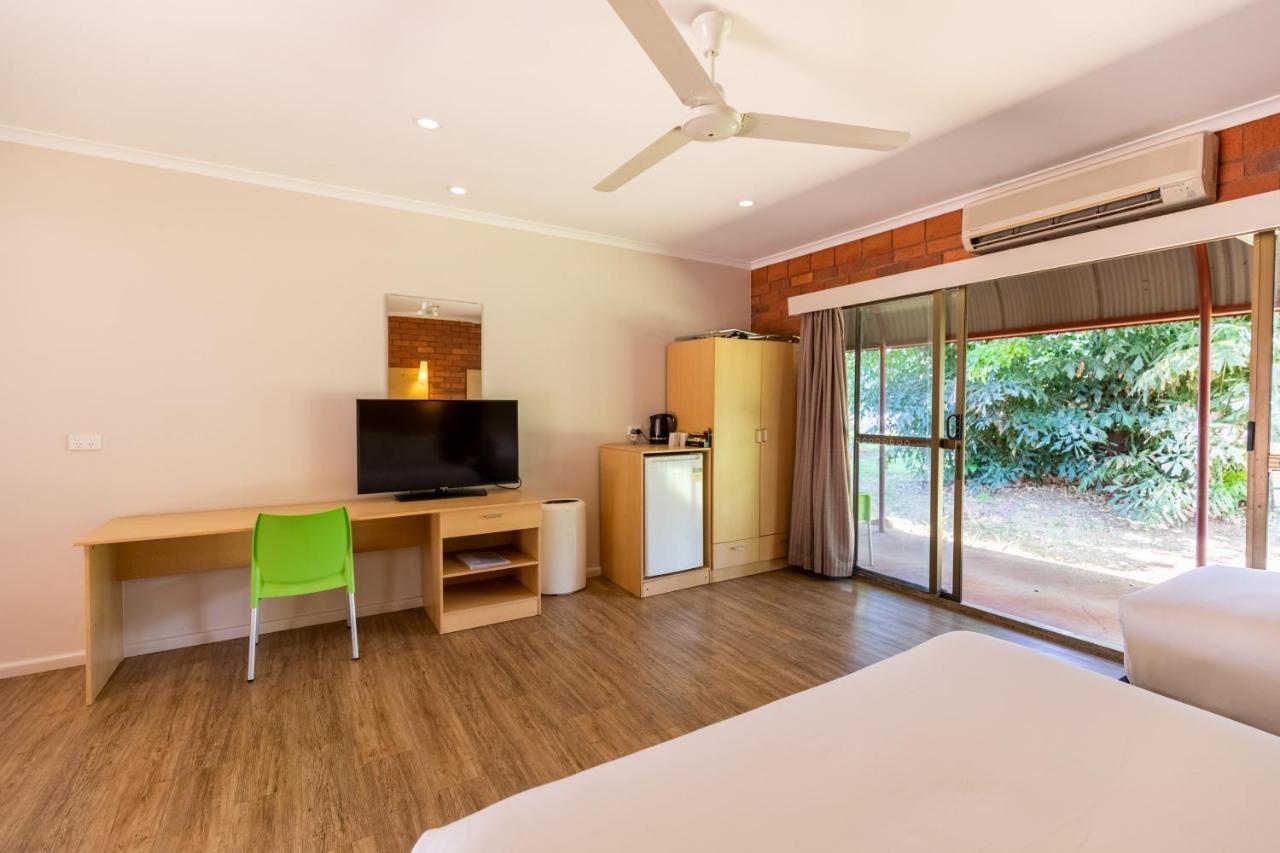 Contour Hotel Katherine Ngoại thất bức ảnh